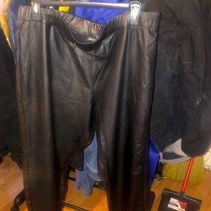 Leather like leggings